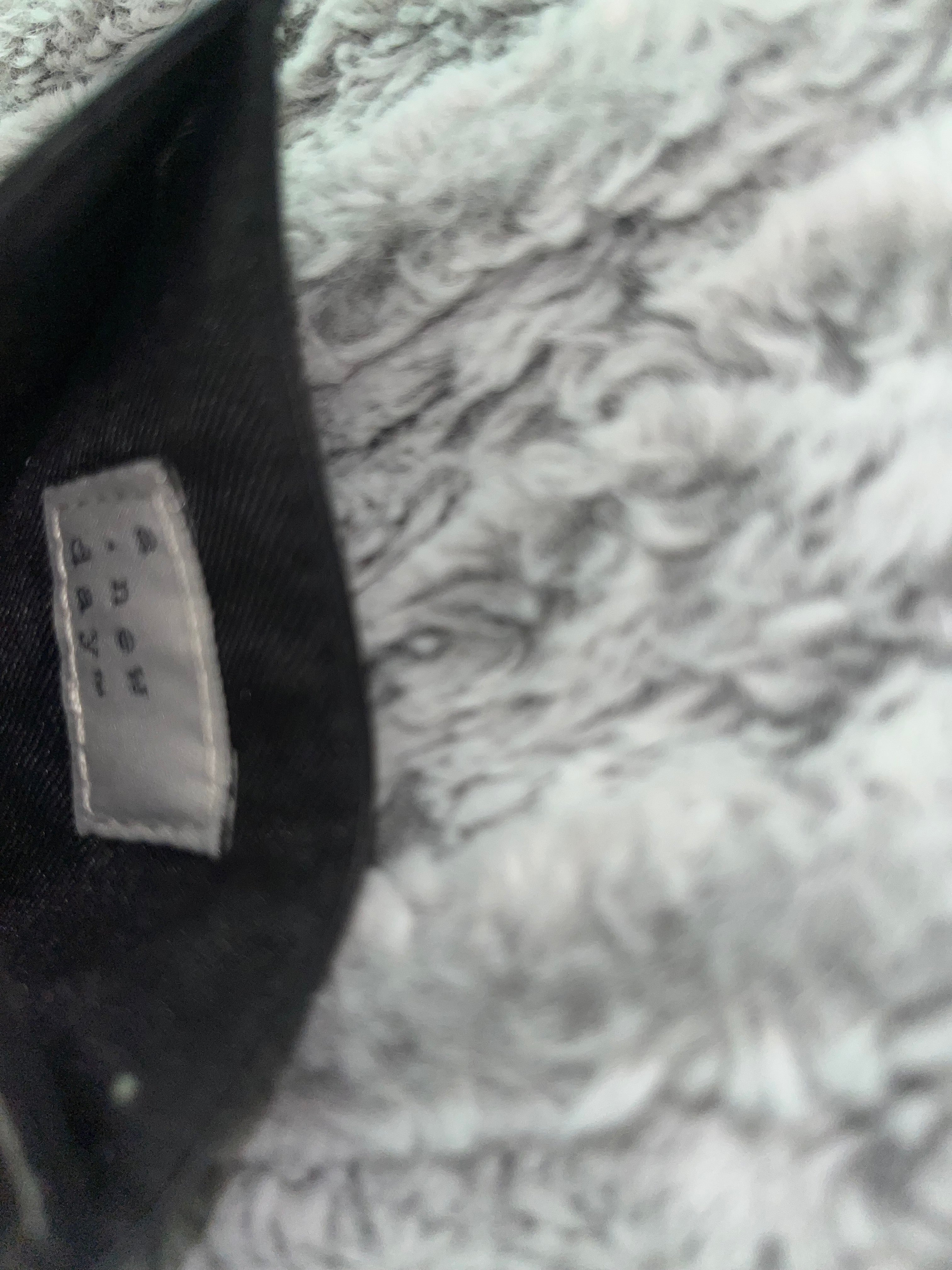 ♡ Pre-Owned A New Day Card Wallet Modern Compact Multicolor Design Small Cute Casual ♡