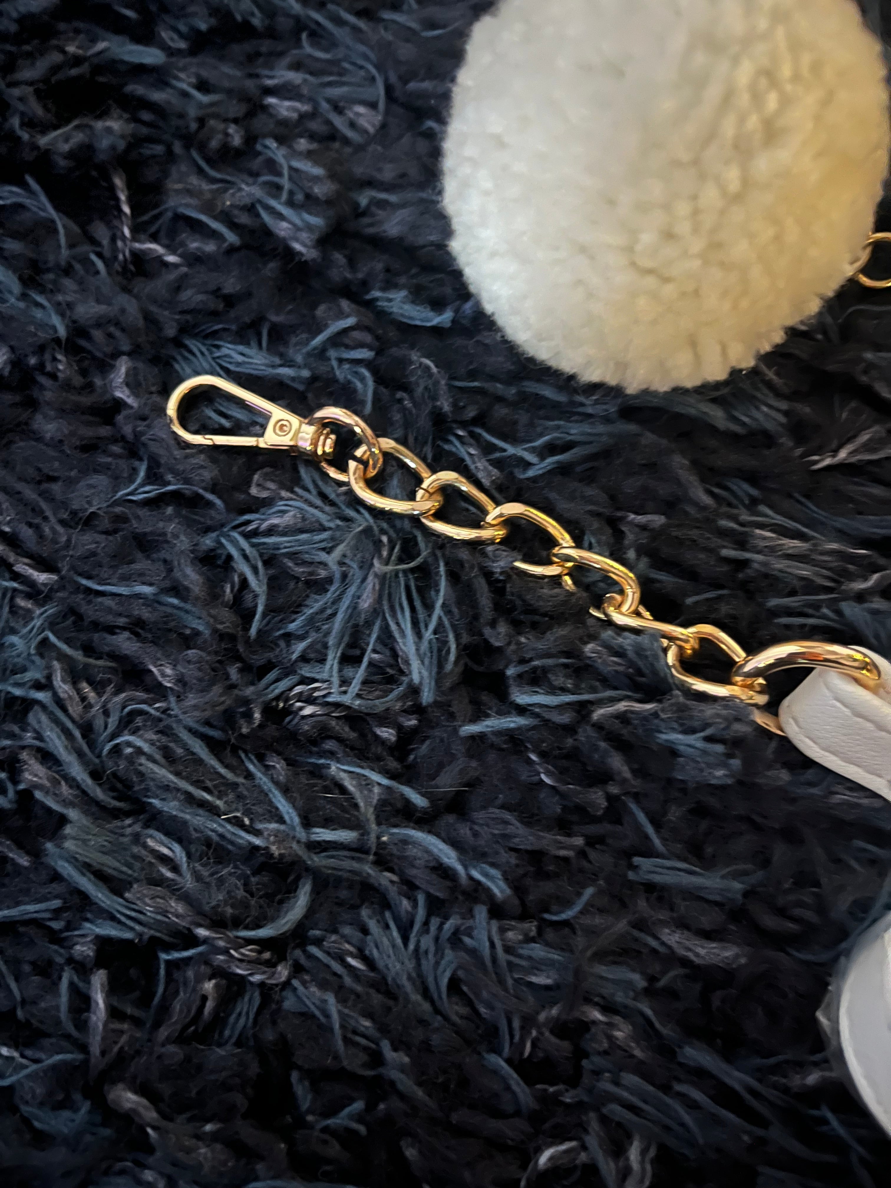 ♡ Juicy Couture Beige Crossbody Bag w Adjustable Strap – Chic Everyday Design ♡