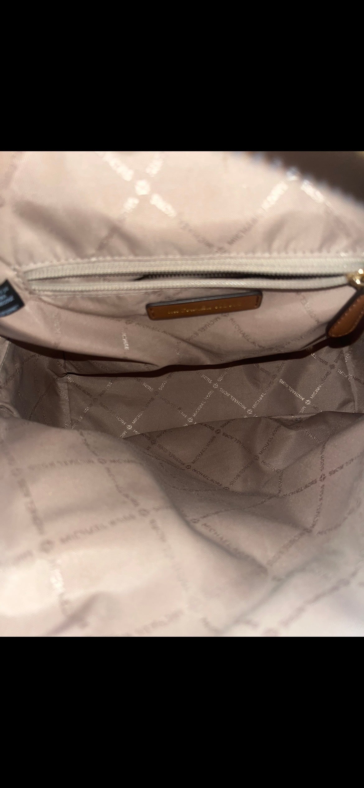 ♡ Michael Kors Sheila Medium Size Signature Backpack - Brown Original Monogram ♡