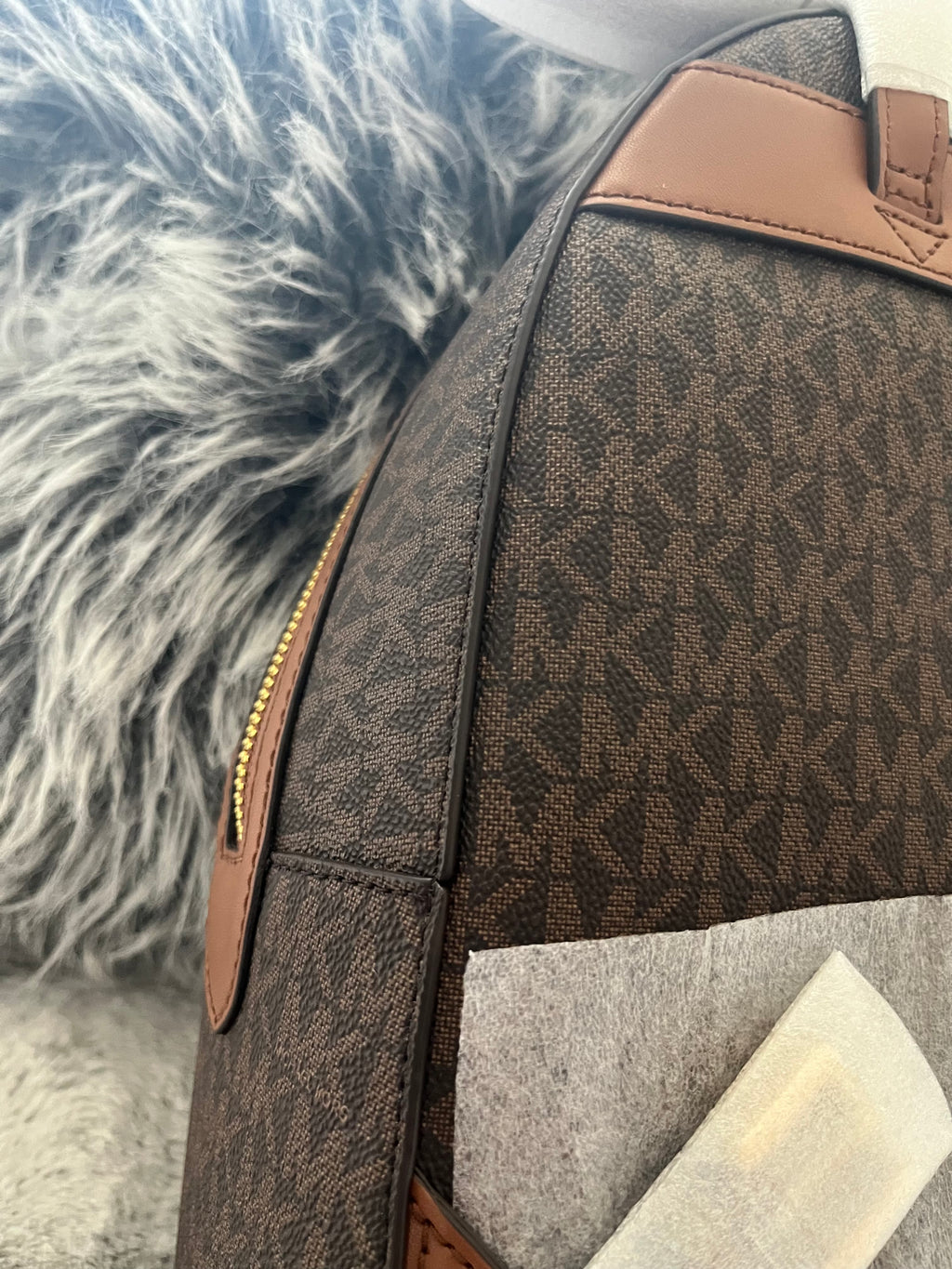 ♡ Michael Kors Sheila Medium Size Signature Backpack - Brown Original Monogram ♡