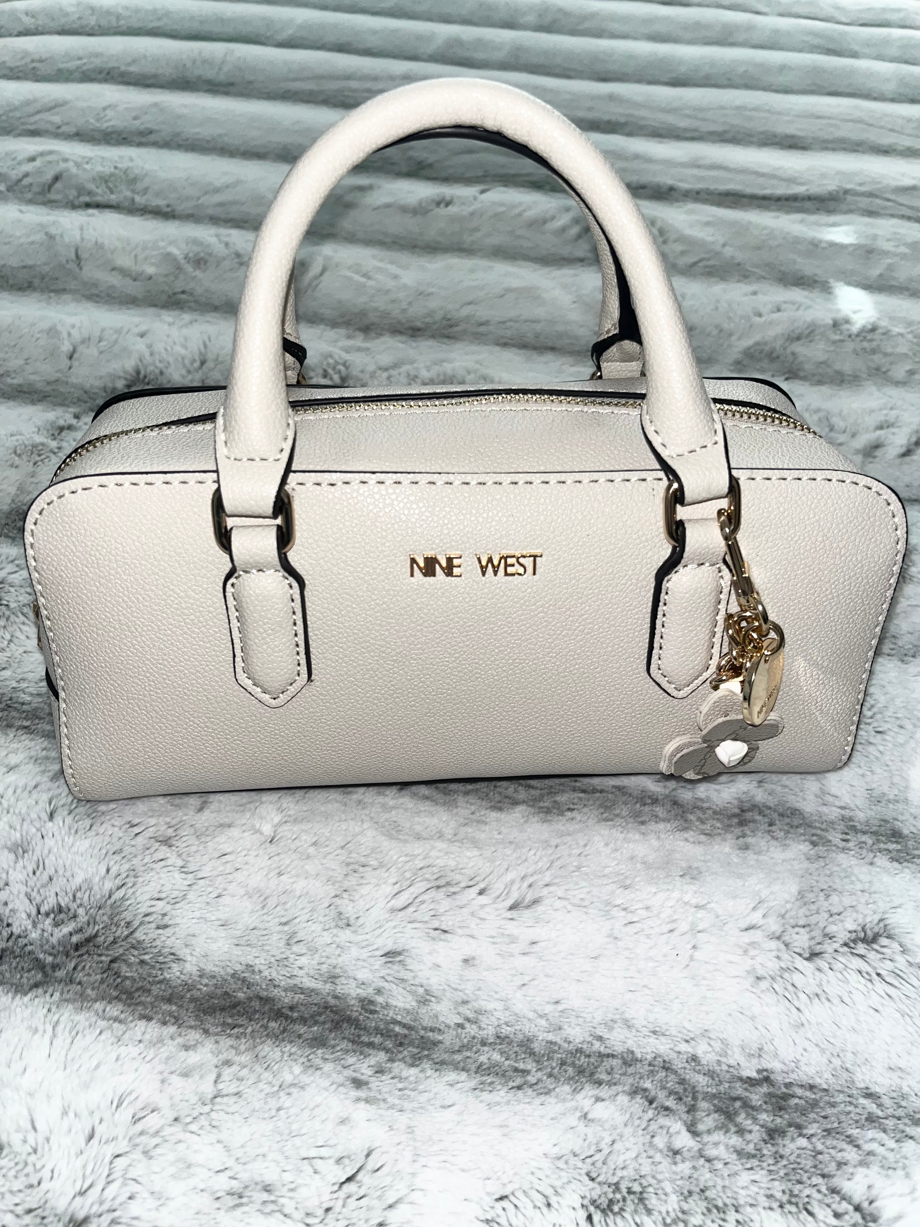 ♡ Nine West Small White Cream Shoulder Bag Chic Luxury Classic Elegant Purse ♡
