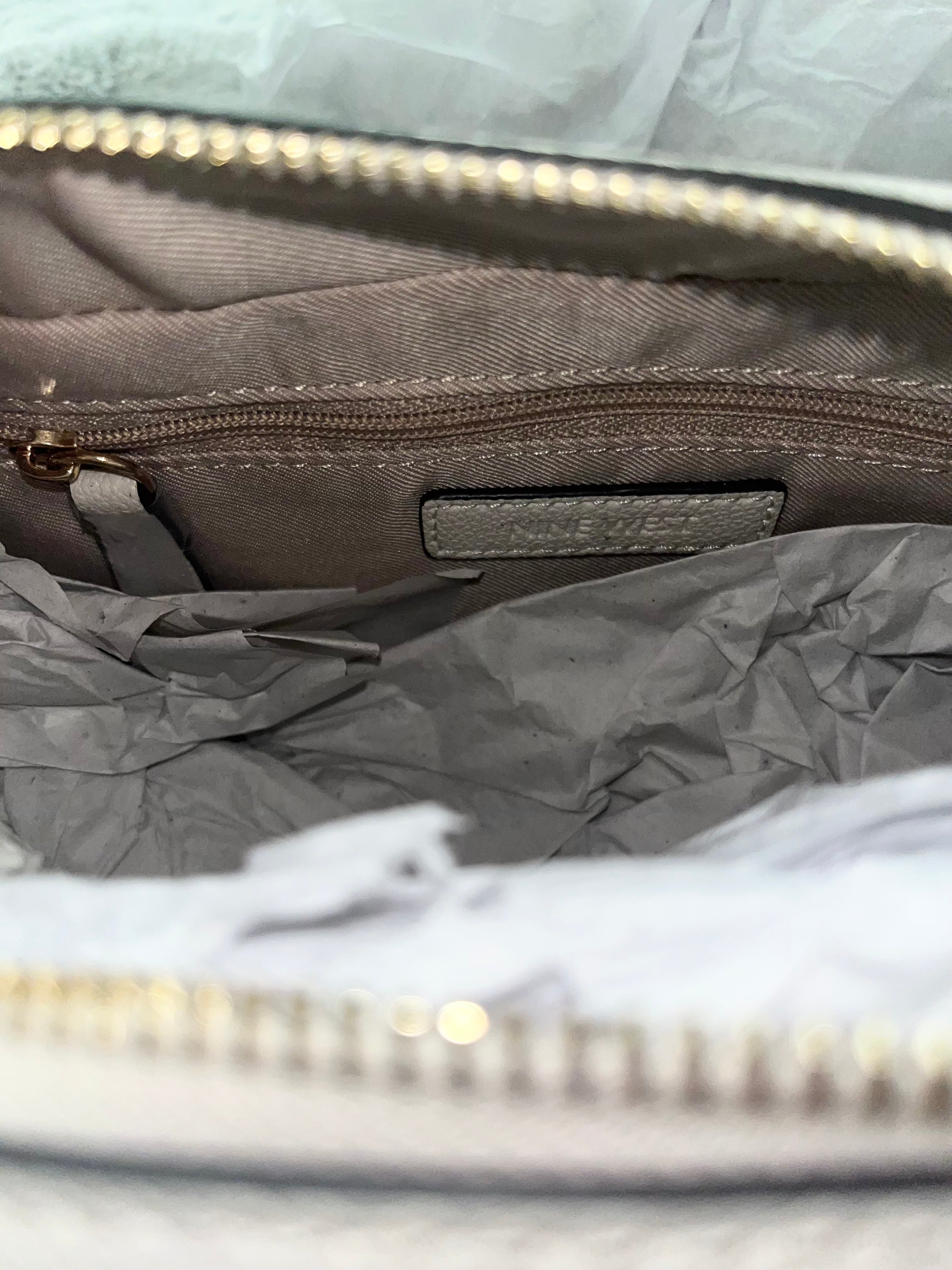 ♡ Nine West Small White Cream Shoulder Bag Chic Luxury Classic Elegant Purse ♡